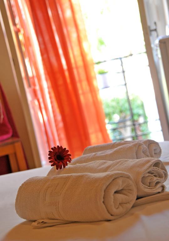 Guesthouse Corali Hydra  Extérieur photo