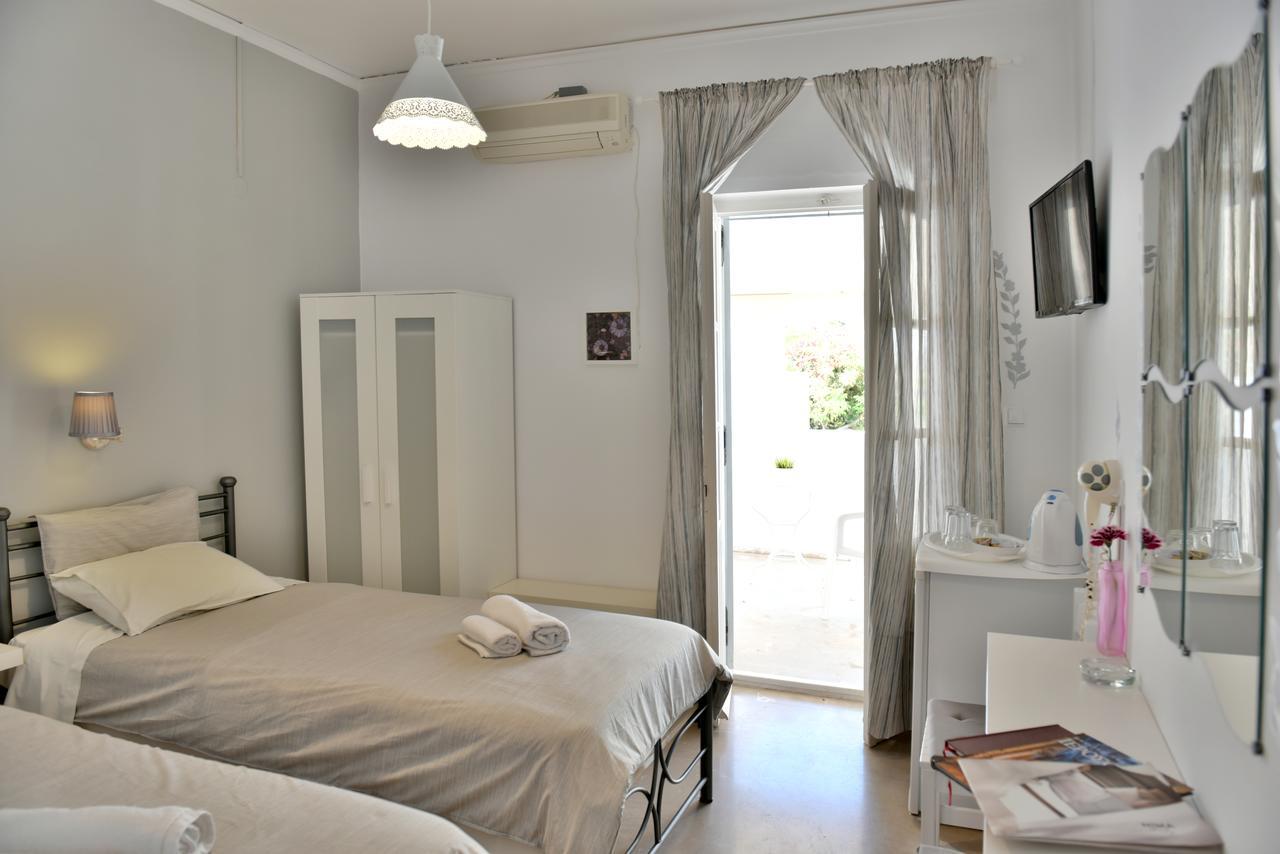 Guesthouse Corali Hydra  Extérieur photo