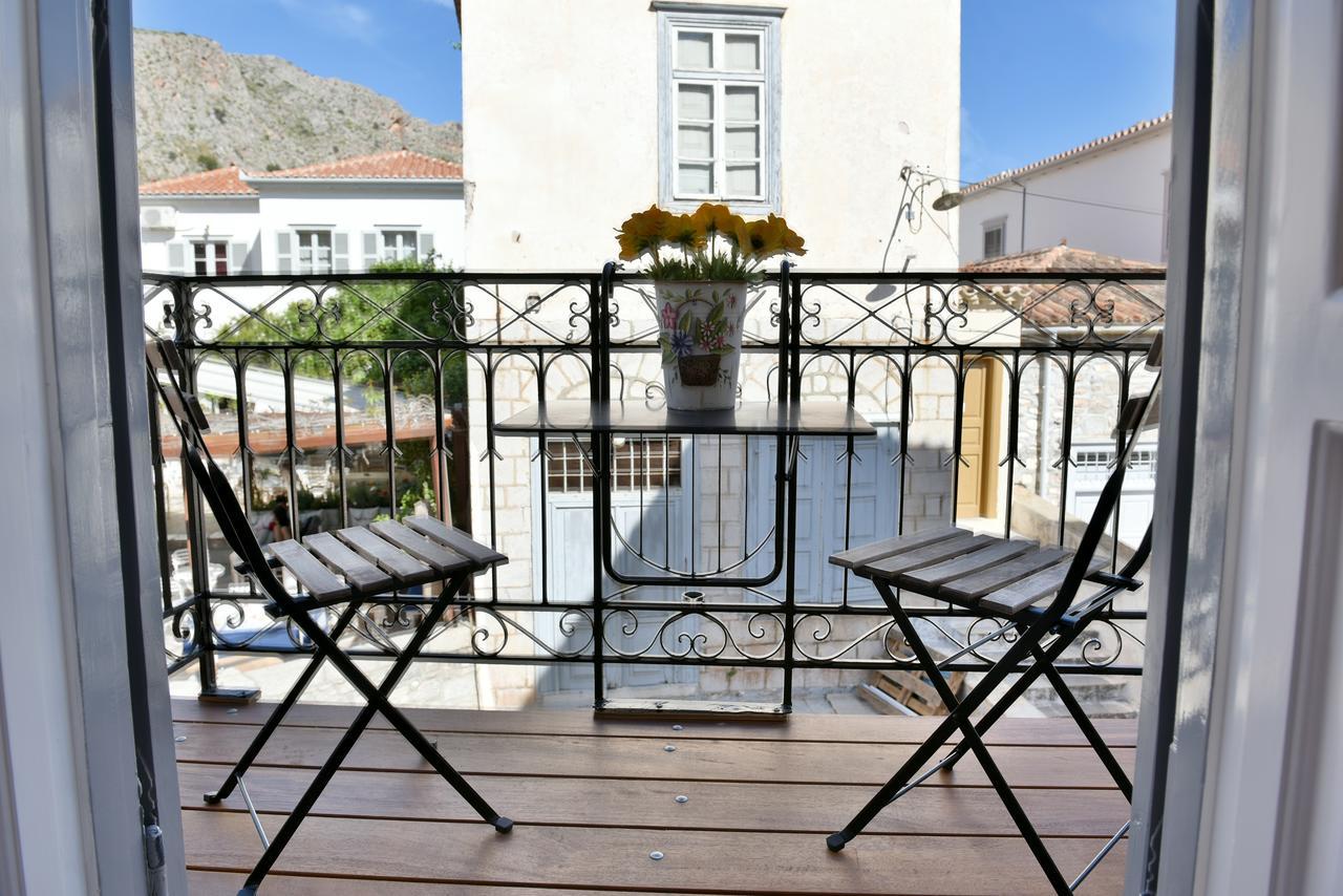 Guesthouse Corali Hydra  Extérieur photo